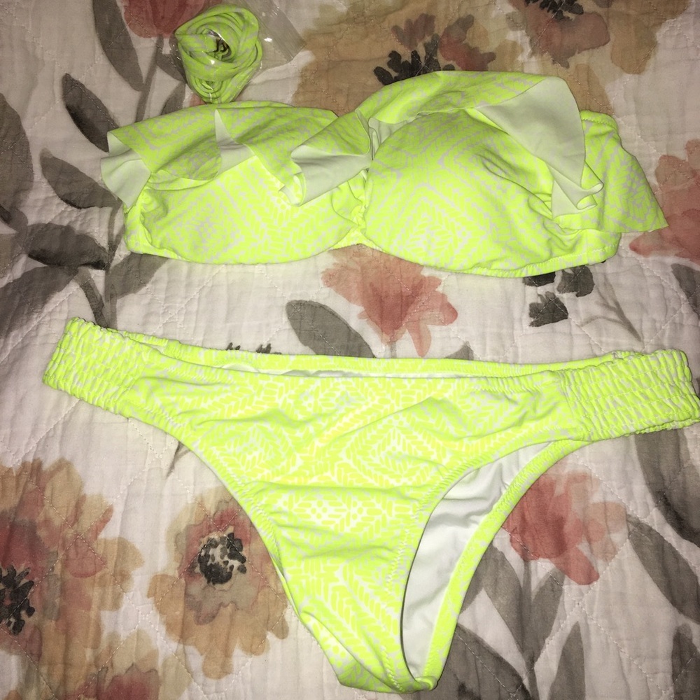 NWOT Victoria Secret swimsuit
